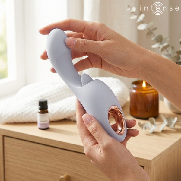 INTENSE Anya dual stimulation vibrator in lavender