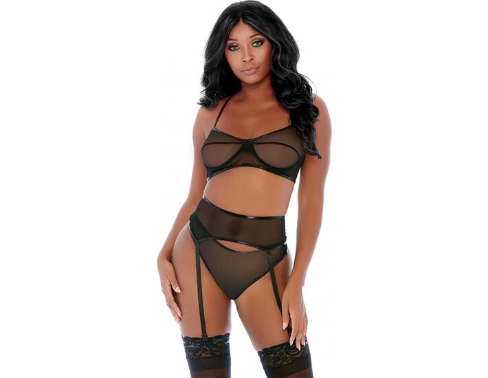 Compare and contrast lingerie set negro