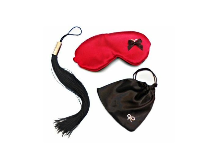 Dominatrix Whip Kit