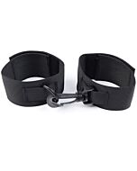 Sensual Handcuffs Ohmama