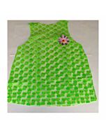 Woman costume green hearts