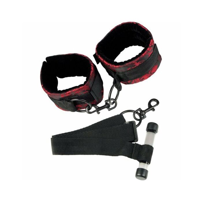 Scandal esposas para la puerta