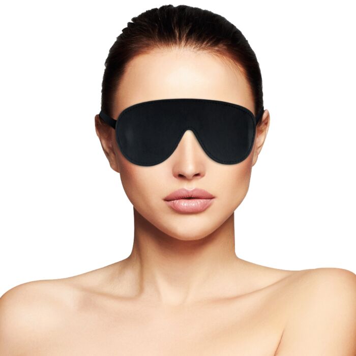 Eclipse Noir Blackout Mask