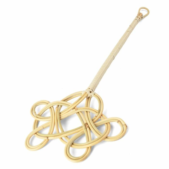 Palette Lasher Fetish fantasy carpet beater